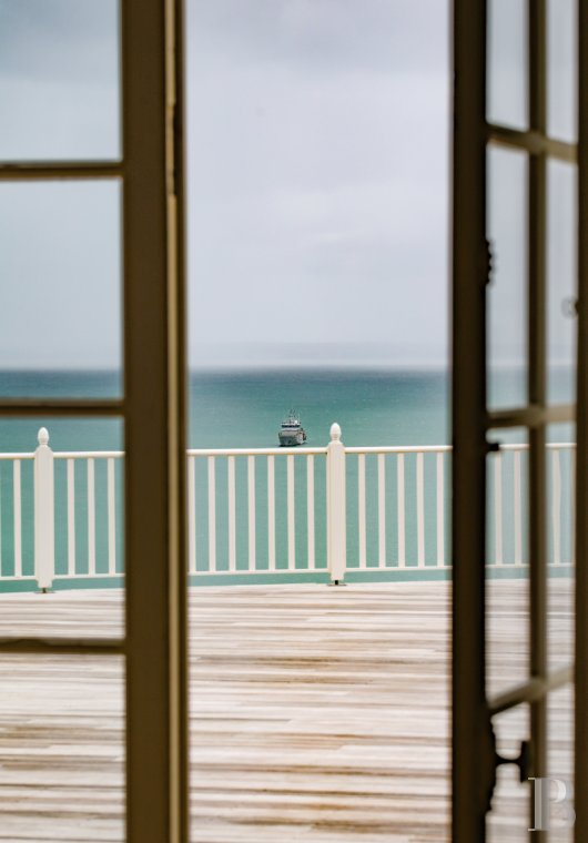 Dans le Finistère, sur la presqu’île de Crozon, un manoir du début du 19e siècle en belvédère sur la baie de Douarnenez - photo  n°7